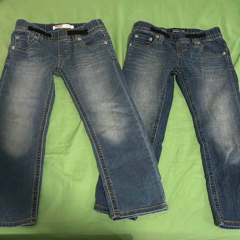 2 Levi Strauss Signature Gold Jeans